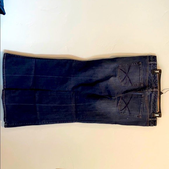 Jeans - Picture 2 of 3